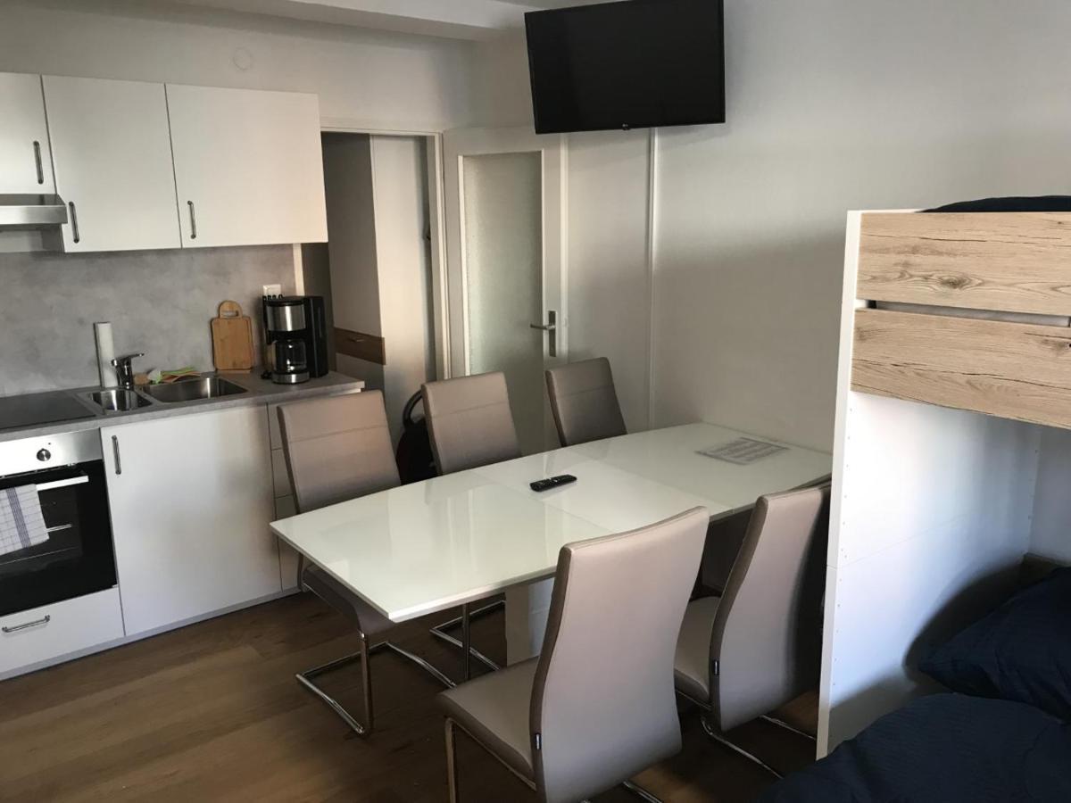 Schoenes Ferienappartment In Zell Am See: Zentral Gelegen Und Naehe Der Areitbahn Und Dem Zeller See מראה חיצוני תמונה